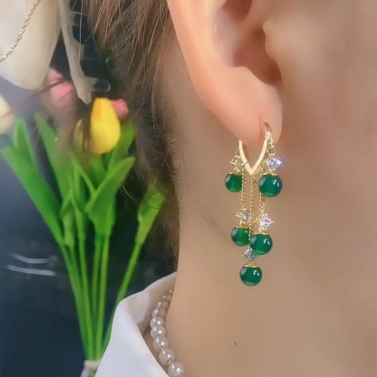 1 Pair Ladies Earrings Eye-catching Fine Workmanship Tassel Golden Plated Delicate Polishing Dress Up Vibrant Color Green Simulated Emerald Earrings