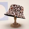 Popular printed leopard print bucket hat new fashionable versatile men's and women's outdoor sunshade basin hat spot batch