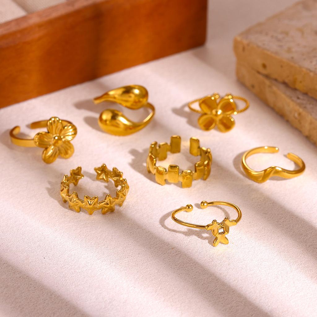 Gold Color Flower Rings For Women Aesthetic Geometry Stainless Steel Star Anillos Party Wedding Jewelry Elegant Gift Christmas