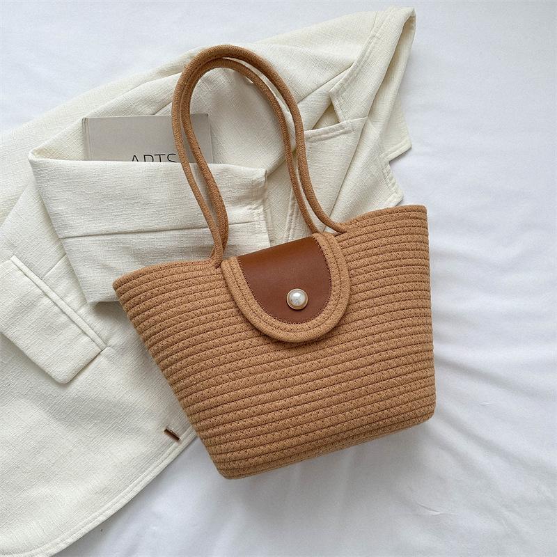 2025 new fashionable large-capacity woven bucket bag simple casual shoulder tote bag niche design bag tide