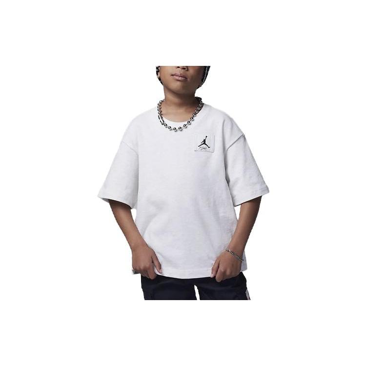 

New Jordan T Shirt MJ Flight Essentials Color Adjustment Sail White Kids FQ0774-165 4