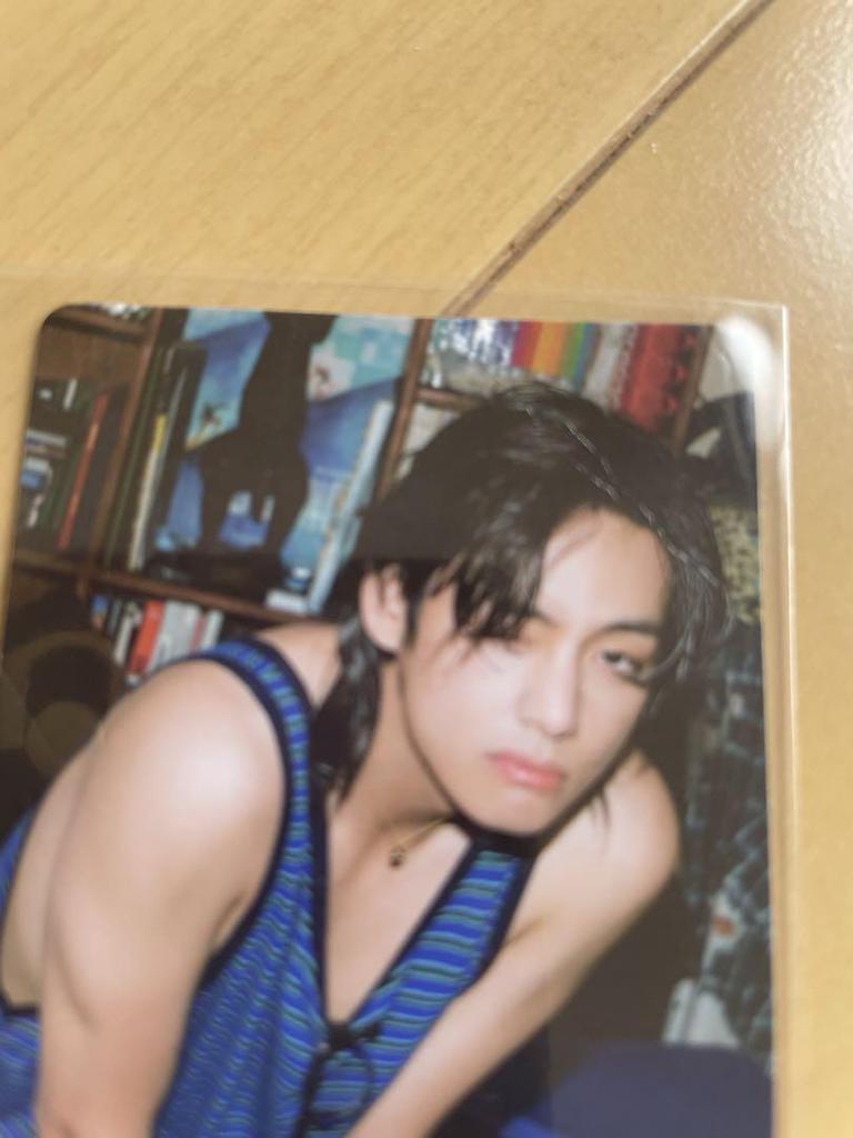 [USED] BTS 2025 FESTA Capsule Album & Purchase Bonus Trading Card Set V Tae