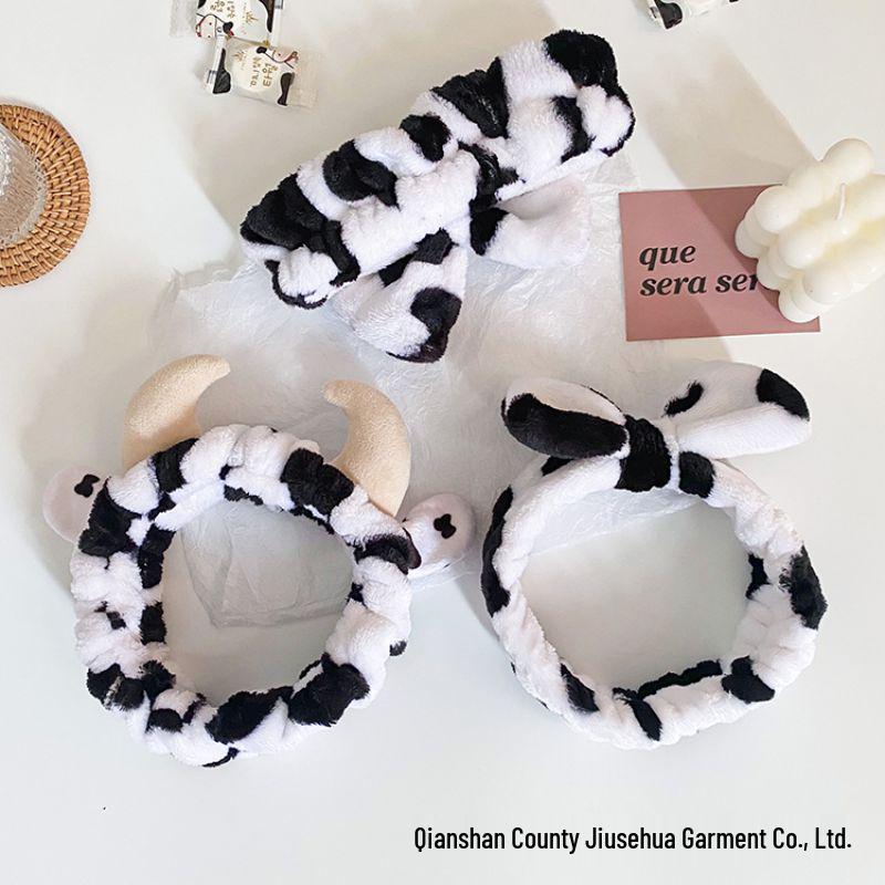 Korean 3D Cow Horn Headband: Cute Plush Hair Accessory for Women