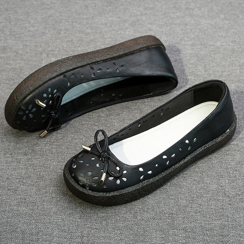 

Soft-soled 2025 new mother shoes single shoes flat-soled hollow leather shoes middle-aged and elderly women s shoes spring and summer women s sandals 40 чорний