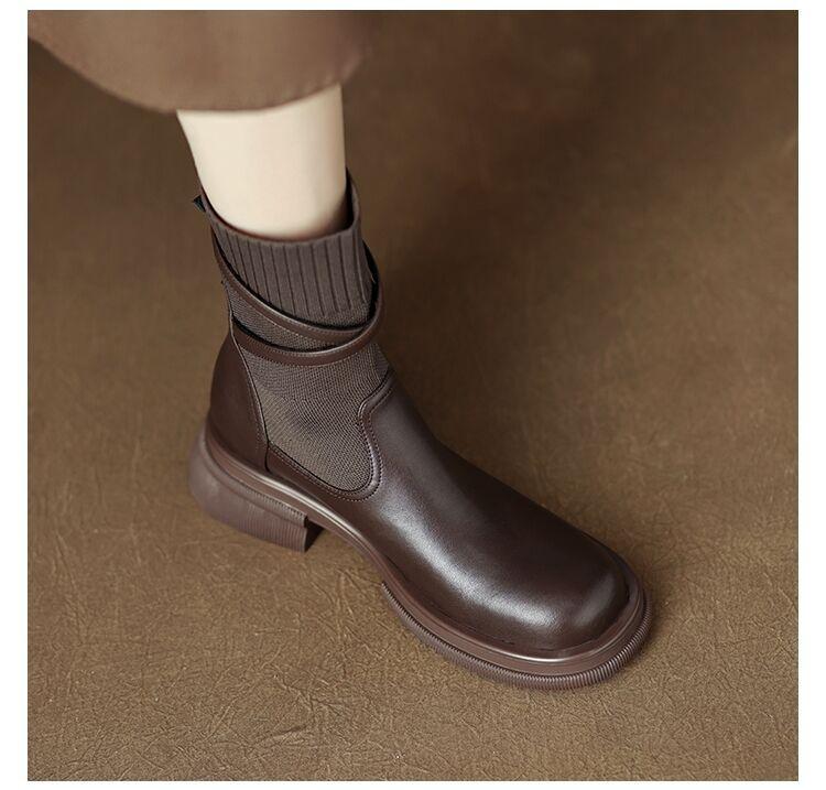 Retro Socken und Stiefel Kinder Herbst und Winter neue vielseitige dünne hohe Absätze dünne braune dicke Absätze kurze
