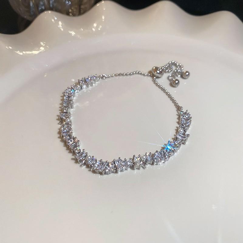 Super Flash Zircon Round Heart-shaped Flower Multi-layer Open Bracelet Exquisite and Beautiful Bracelet Light Luxury Jewelry Women