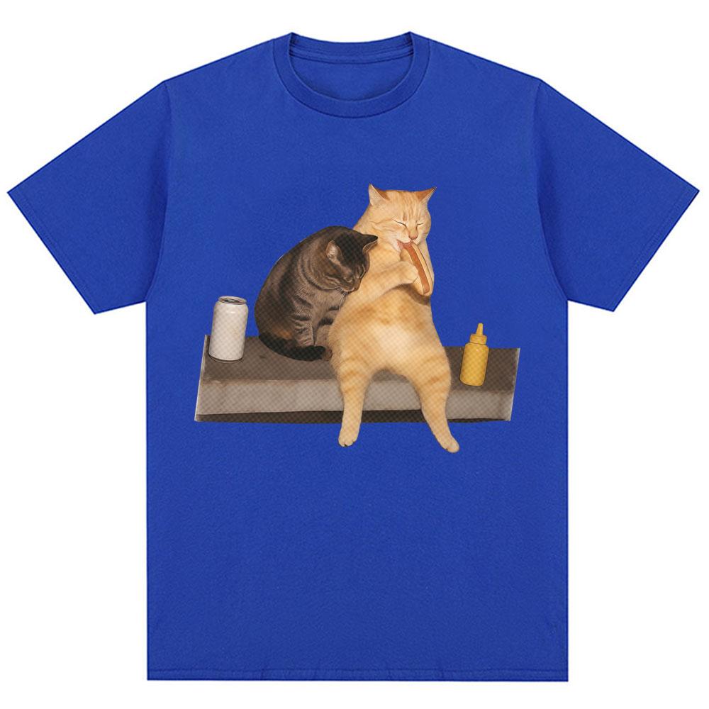 Funny Cat Eating Hot Dog Meme T-shirts Men Women Fashion Vintage Humor T-shirt Oversized Cotton Casual Kawaii T Shirt Streetwear