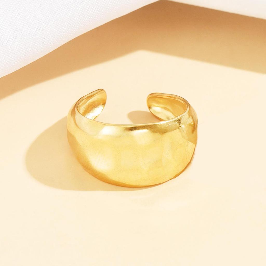 Retro Geometric Stainless Steel Wide Band Ring with Irregular Facet Texture