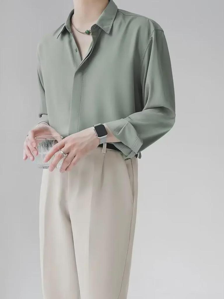 Men's Fashionable Long Sleeve Solid Color Shirt: Light, Mature Style