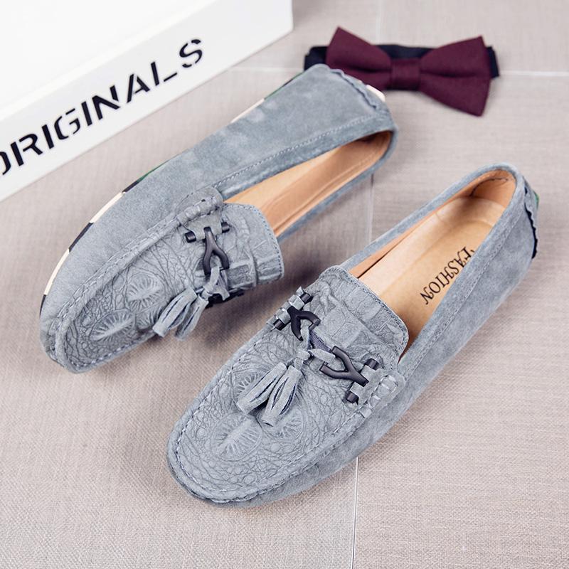 Fashion Hot Sale Brand Men Loafers Genuine Leather Suede Men's Casual Shoes Moccasins Slip On Boat Shoes Fashion Tassel Driving Flats