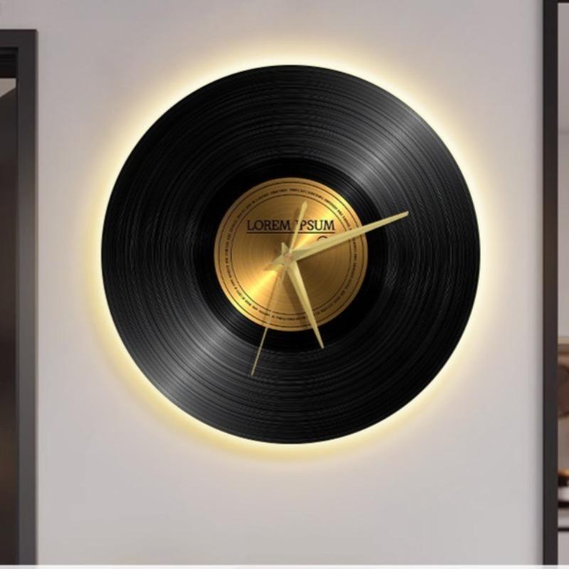 Vintage Wall Clock with Light Living Room Silent Clock for Bedroom Large Creative Luxury Desktop Watches Elegant Home Decoration