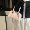 Hand Carry High-end Pillow Bag Women's 2025 New Korean Version Fashion Shoulder Bag Niche Design Temperament Portable Women's Bag