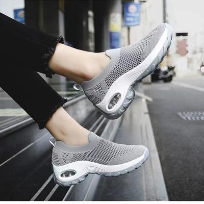 Herfst dames casual schoenen grote maat damesschoenen luchtkussen vliegend geweven sportschoenen overalls rocking shoes sokken schoenen trend
