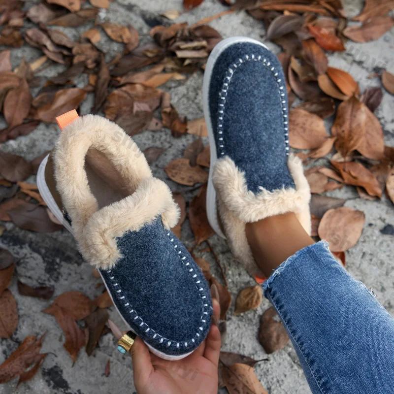 Thick Plush Snow Boots for Women 2025 Winter New Warm Slip on Thick Cotton Shoes Woman Lightweight Outdoor Flats Ankle Boots