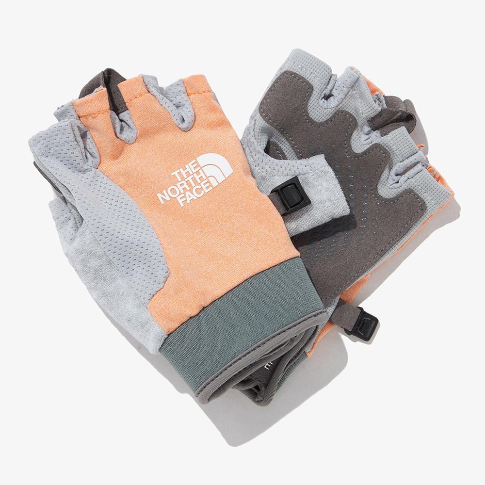 

THE NORTH FACE NJ3FP03C Trekking Half Glove