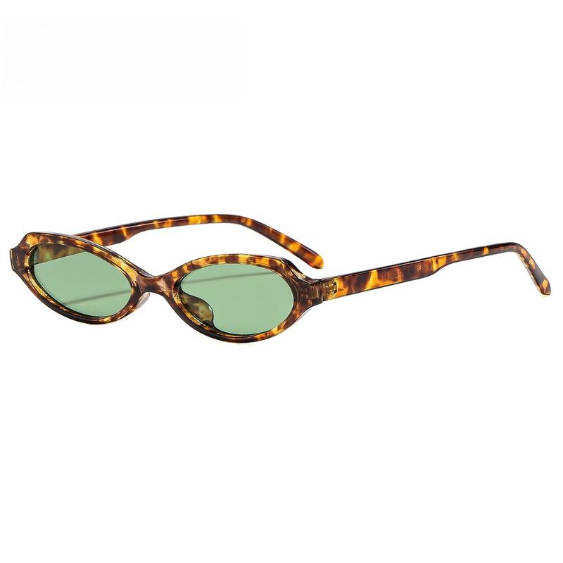 New  American Small Frame Fashion Sunglasses Personalized Versatile Street Photography Cat Eye Trend Sunglasses Women s Glasses