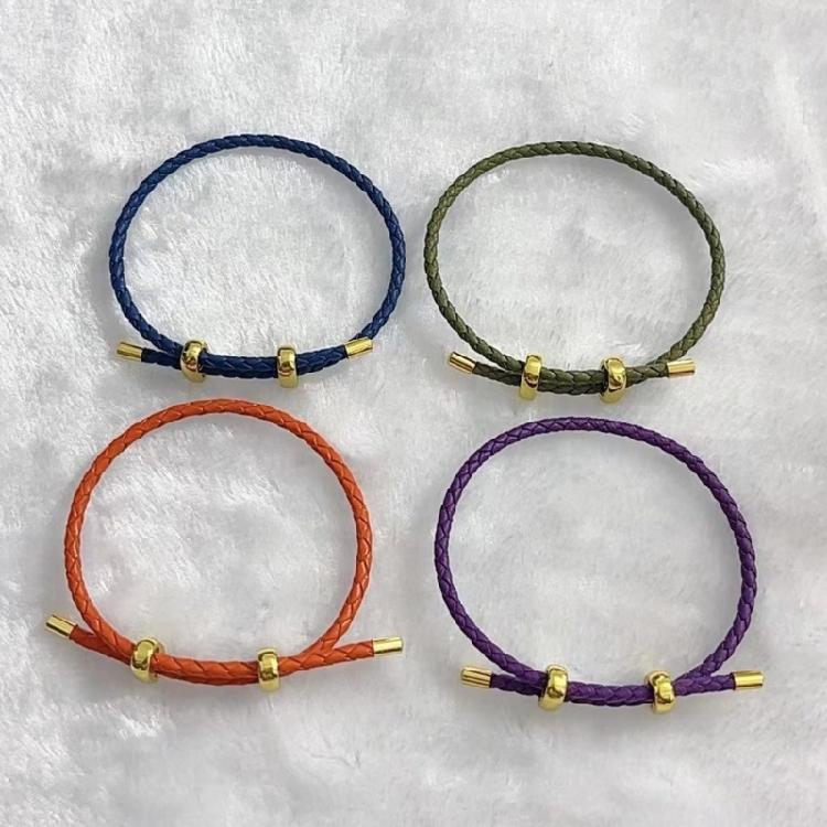 Fashionable Sturdy Leather Bracelet With Natural Buckles Accent Suitable for Women Everyday and Holiday Casual Use