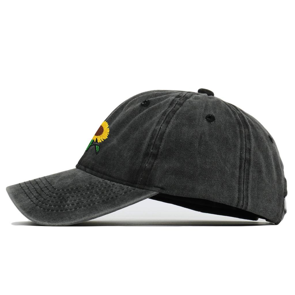 Sunflower Embroidered Duckbill Baseball Cap for Men & Women - Retro Washed Travel Hat