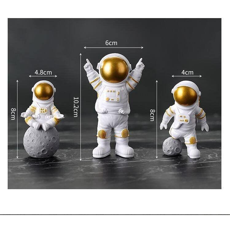 Resin Astronaut Spaceman Statue Ornament Home Office Desktop Figurine Decors Set of 3 - Golden