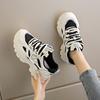 Putian Papa-Schuhe Herbst und Winter neue Modelle zeigen Füße klein weiche Sohle Student gebratene Straßen-Sneaker