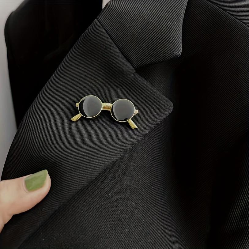 Elegant Glasses Shape Brooch Jewelry For Women Vintage Style Clothings Decoration