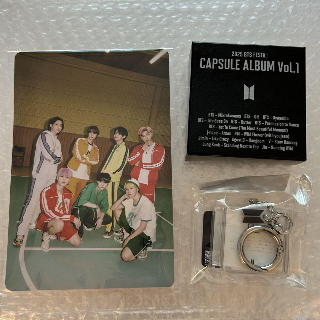 

[USED] BTS CAPSULE ALBUM BE Aladdin bonus included