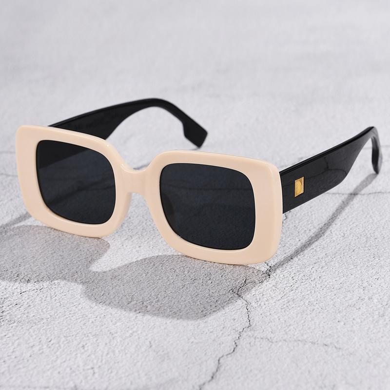 5pcs Vintage Square Sunglasses Women  Anti Ultraviolet  Brand Rectangle Sun Glasses Female Fashion Retro Small Eyeglasses UV400