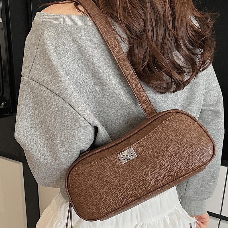 2025 Summer Niche Shoulder Bag Fashion Commuter Handbag Korean Simple Casual Underarm Bag Women's Bag