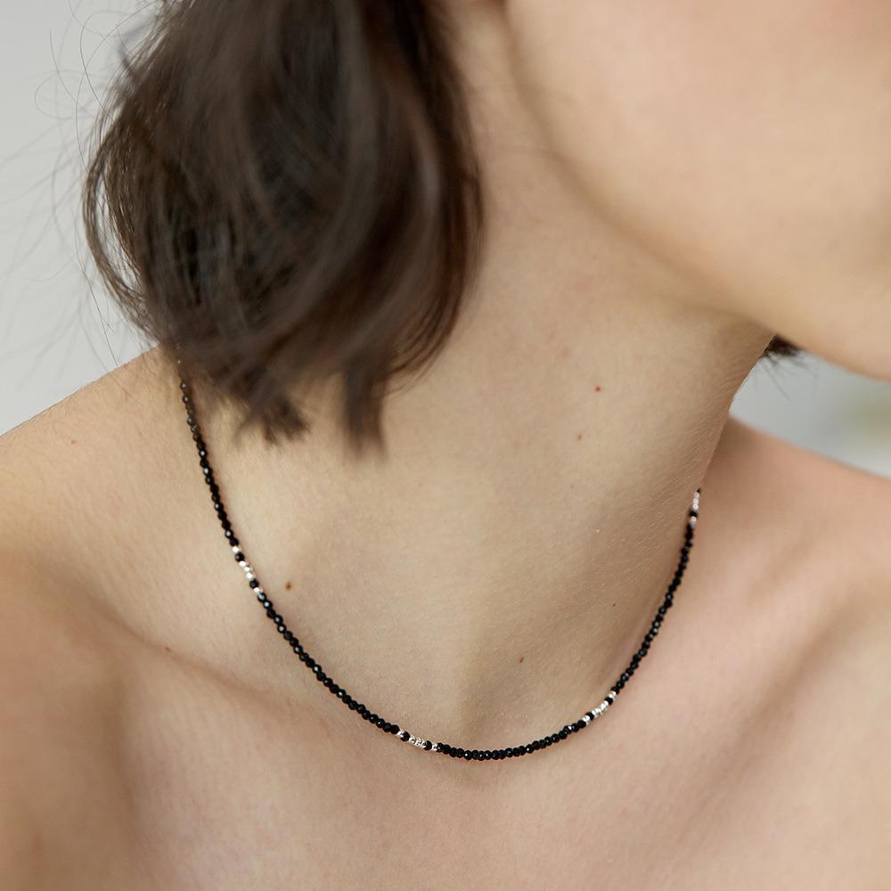 Female Versatile Niche New Chinese Style Necklace Black pointed zircon