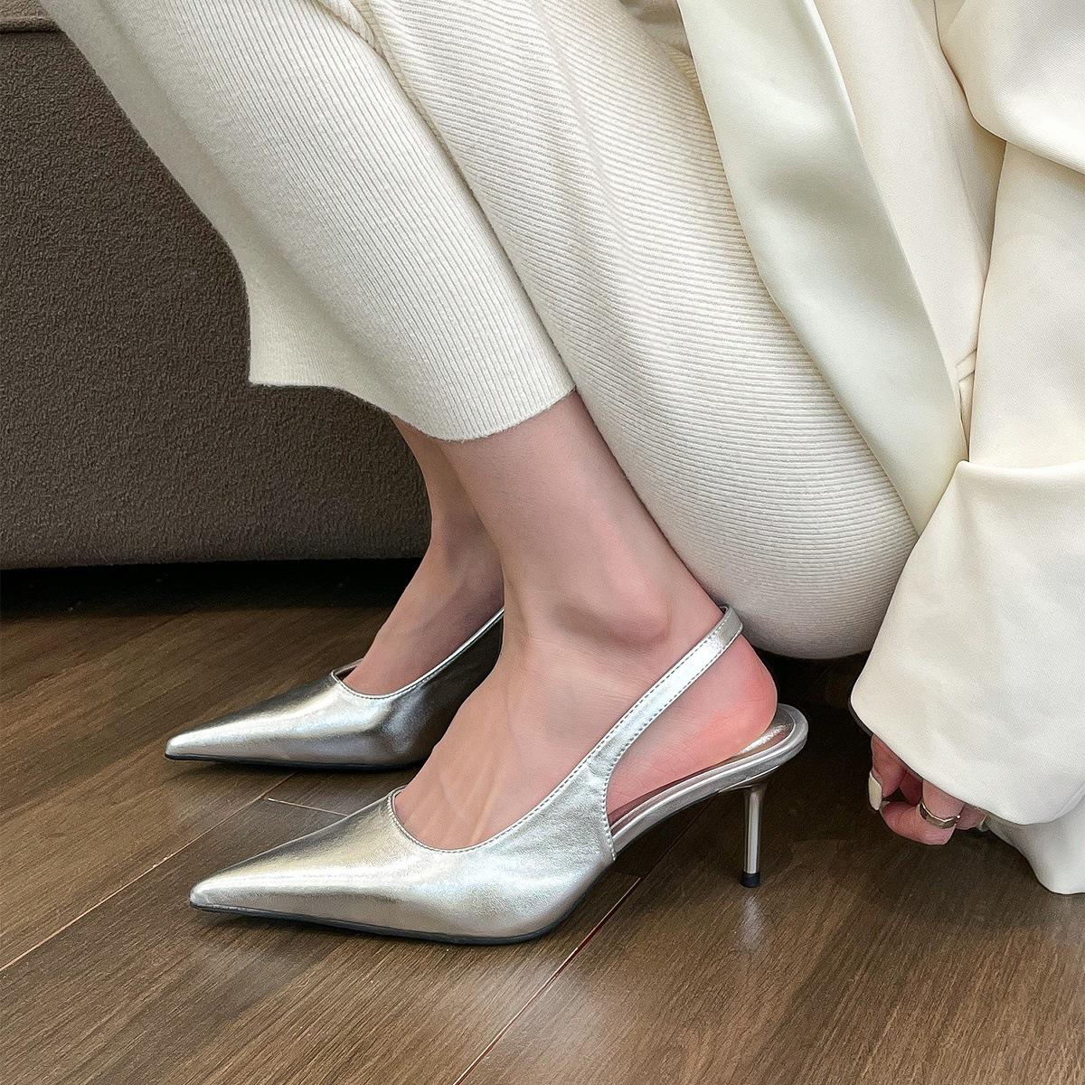 

Премиальные белые туфли-лодочки на высоком каблуке, женские, с нежным темпераментом, с сумкой на носке, с мелким вырезом, женские сандалии с открытым носком 35 серебряный