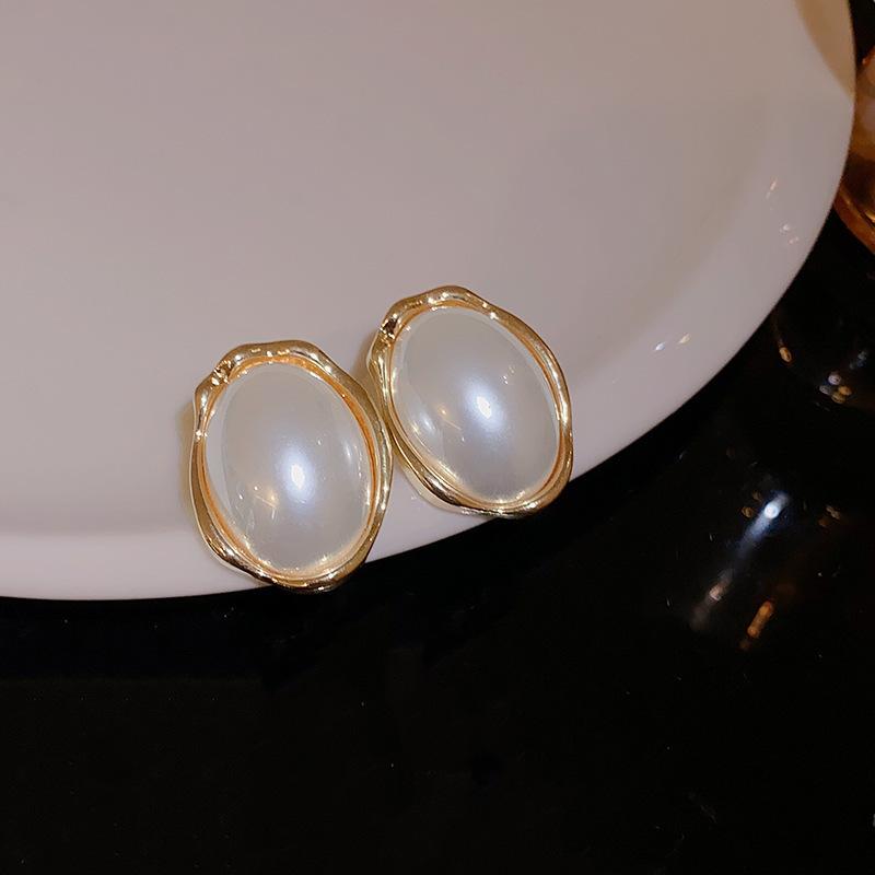 Vintage Coffee Color Square Resin Stud Earrings For Women Girls Fashion Metal Irregular Geometric Earrings Zircon 2023 Trendy