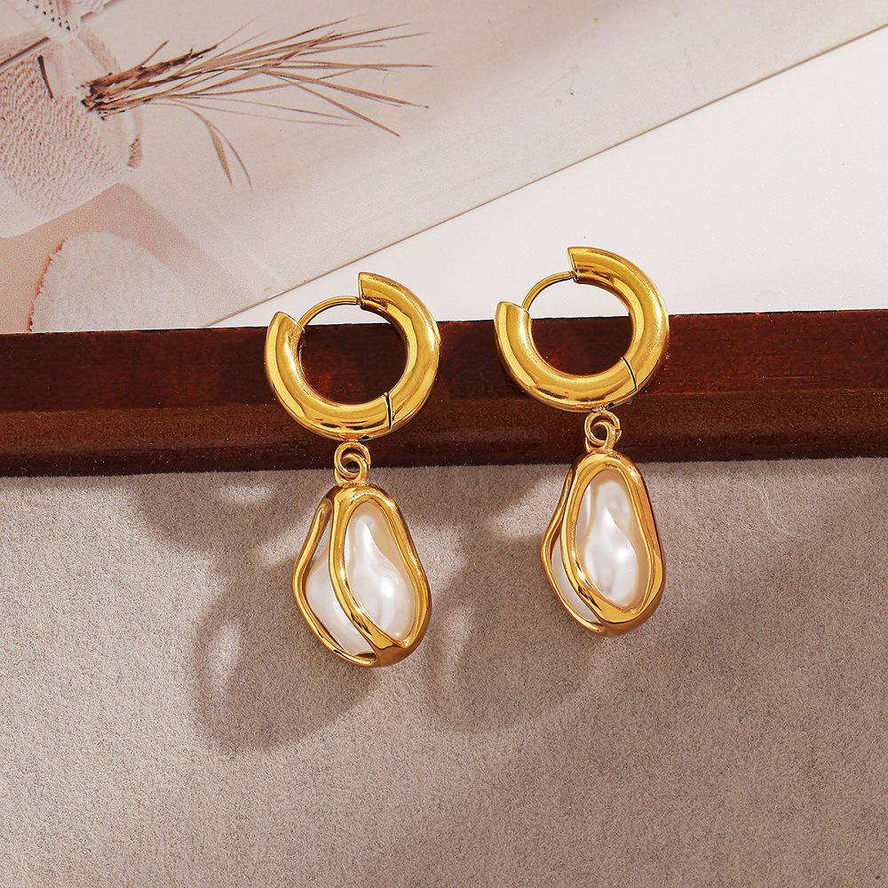 Ying Tai 18K Gold Titanium & Stainless Steel Pearl Stud Earrings for Women - Highly Polished, Non-fading European American Style