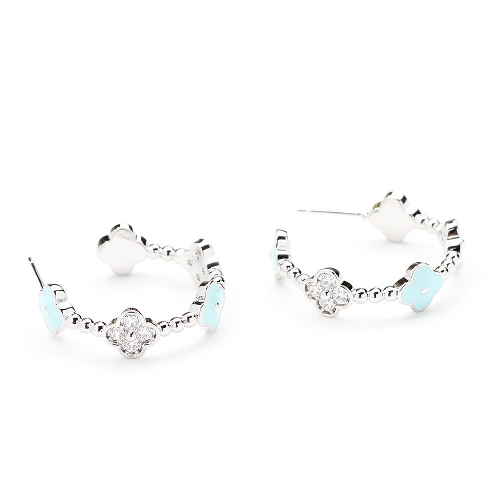 New high-end temperament, diamond-encrusted four-leaf clover earrings, gold-plated silver needle earrings, blue drip oil earrings, earrings, women s m