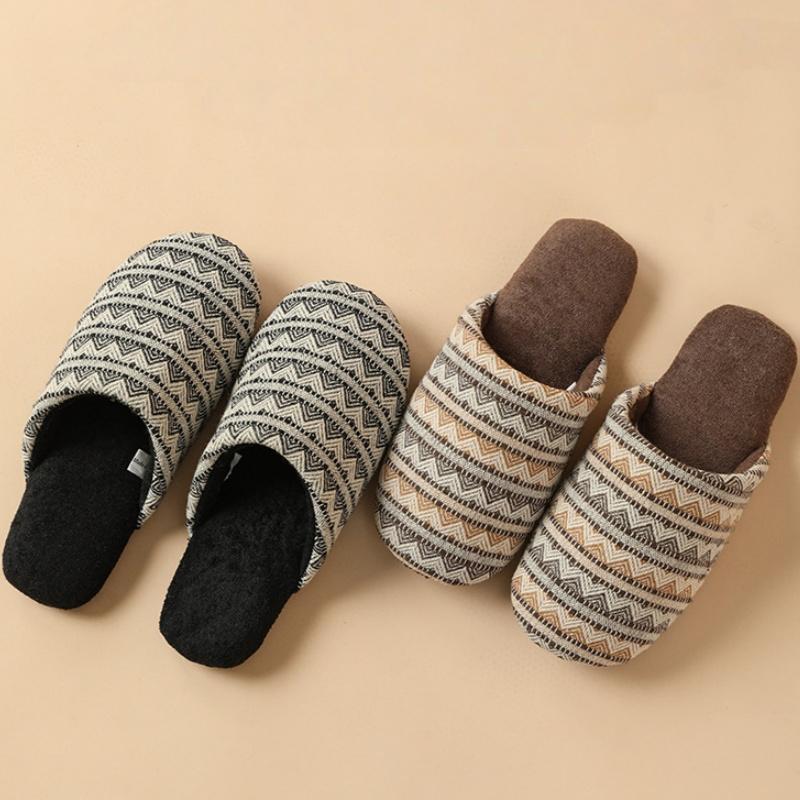 Fashion 2025 Winter New Cotton Slippers Cover Toe Ethnic Style Women's Home Indoor Slippers Large Size Slip On Comfy Women Flat Shoes