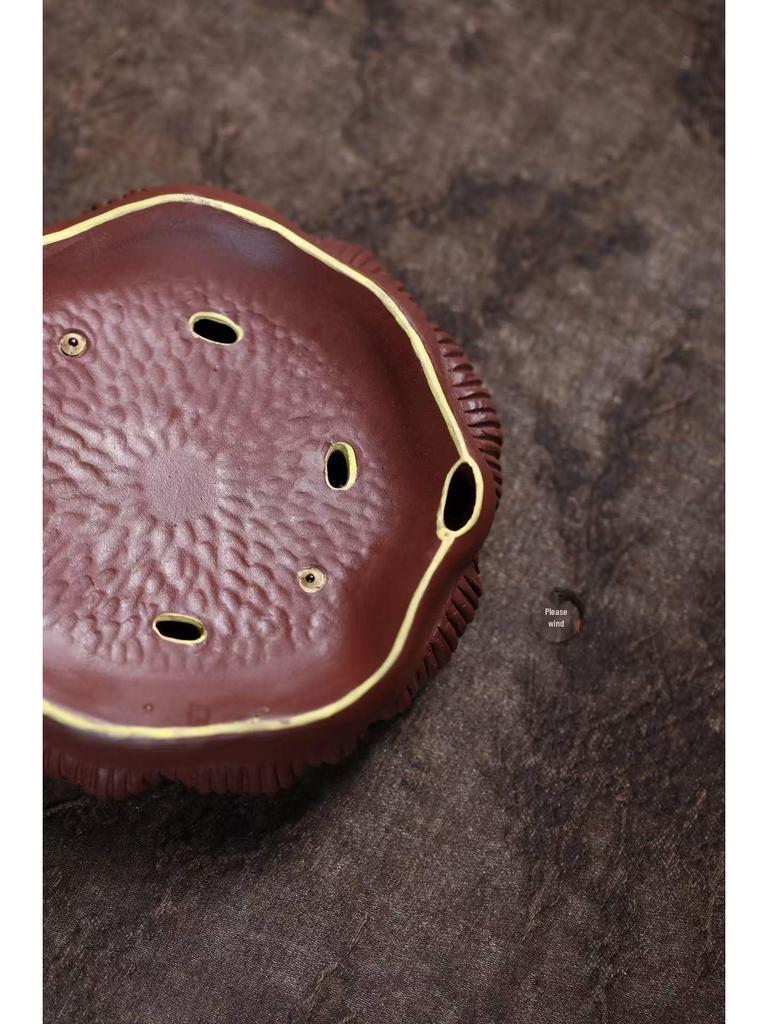Yixing Handmade Zisha Lotus Pod Teapot Stand - Biomorphic Water-Storing Tea Mat for Gongfu Ceremony
