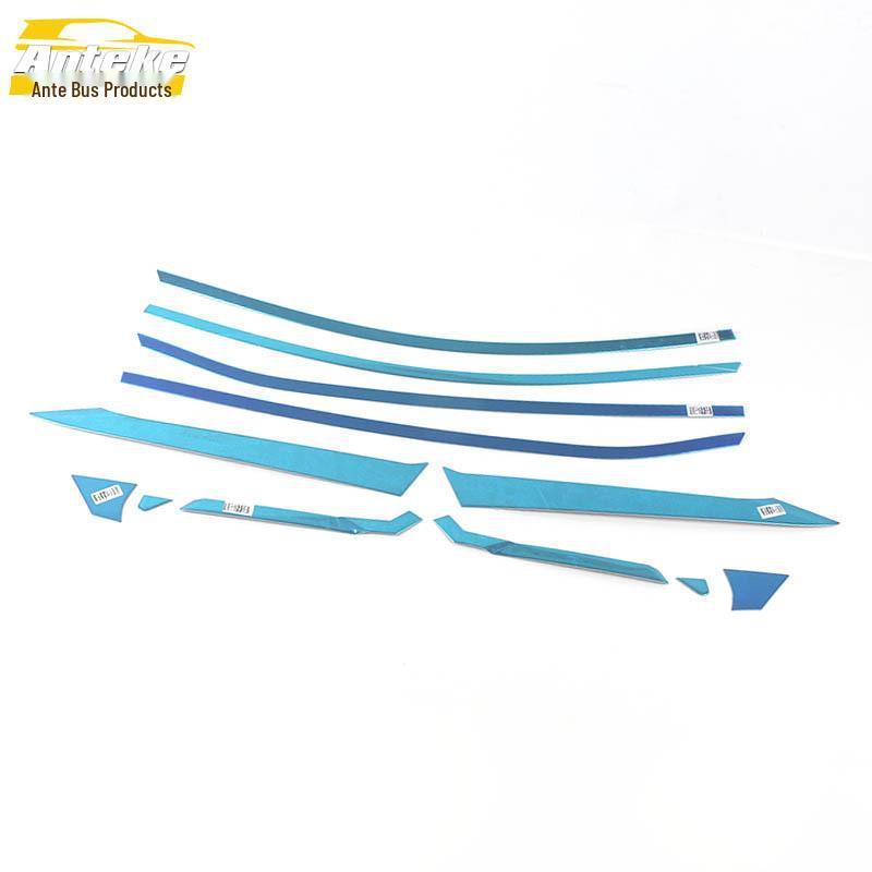 20-22 Sylphy Bilfönsterlister: Repskyddande blanka lister i rostfritt stål