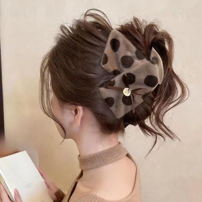 Accesorios para el cabello – Pinzas y clips para el pelo