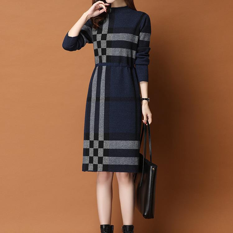 Herbst 2025 Langes Woll-Strickkleid über dem Knie mit Innenlage