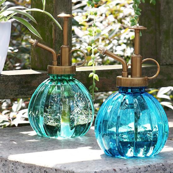 Vintage Spray Bottle Pumpkin Shape Plant Mister Retro Hand Pump Fine Mist Spray Bottle for Indoor Plants Succulents Orchids Ferns