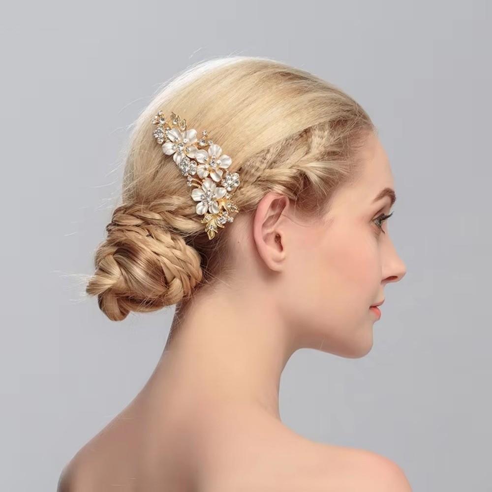 Alloy Bride's Hair Comb Rhinestone Hair Accessories Fashion Flower Hairpin  Festive Gifts