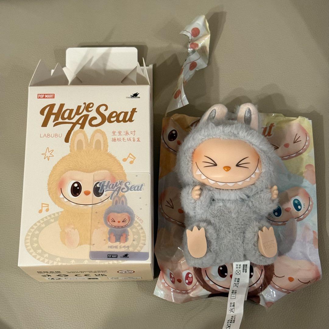 

[USED] POP MART Have A Seat LABUBU HEHE