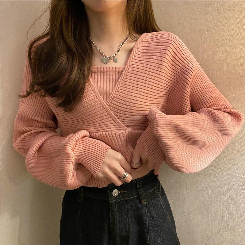 Women's Fashionable Square Neck Knitted Top - Spring/Autumn Design, Short, Versatile, with Bubble Sleeves and a Faux Two-Piece Look.