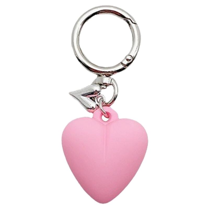 Stylish Love Heart Keychain Eye Catching Key Chain Bag Charm Decorations Fashionable Metal Pendant for Backpacks