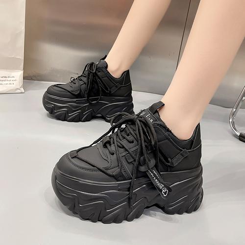 

Модные женские повседневные туфли на платформе из дышащей сетки 2024 года, новые летние кроссовки на толстой подошве 7,5 см со скрытым каблуком, женская обувь для отдыха с полыми стенками 39