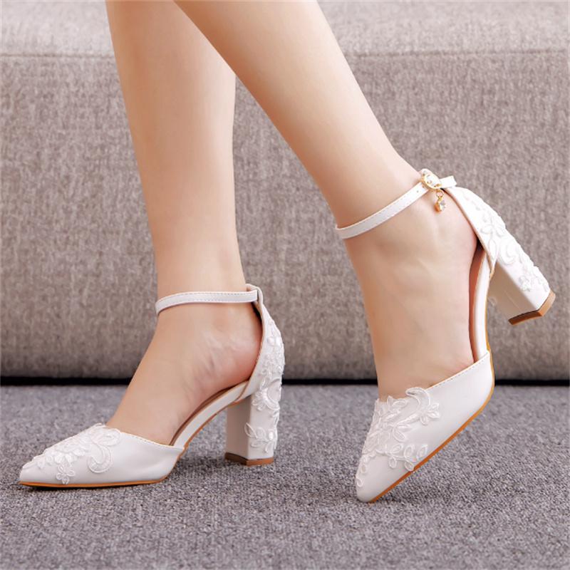 Pretty Lace Women's Thick Heel Pumps Trend Pearls Buckle High Heels Ladies Wedding Dress Shoes Women Party Sandals Size 34-43