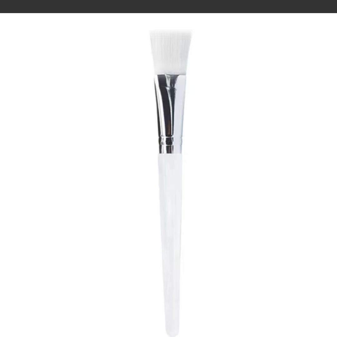 

Wooden Handle Face Mask Makeup Brush