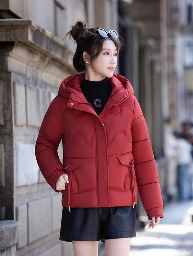 Women’s Short Hooded Windproof Thicken Warm Winter Jacket With Raglan Sleeves