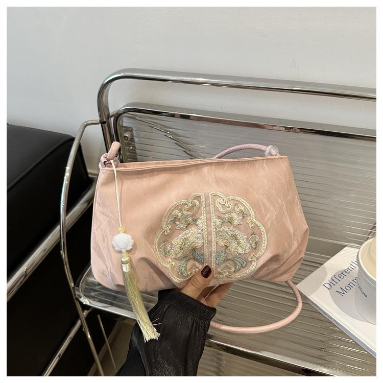 Trendy 2024 Chinese-Style Tassel Crossbody Bag - Women's Summer Fashion Shoulder Bag