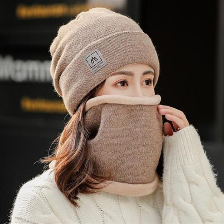 Hat Women's Winter Korean Edition Leisure Cycling Warm Anti Cold Ear Protection Women's Neck Knitted Hat Autumn and Winter