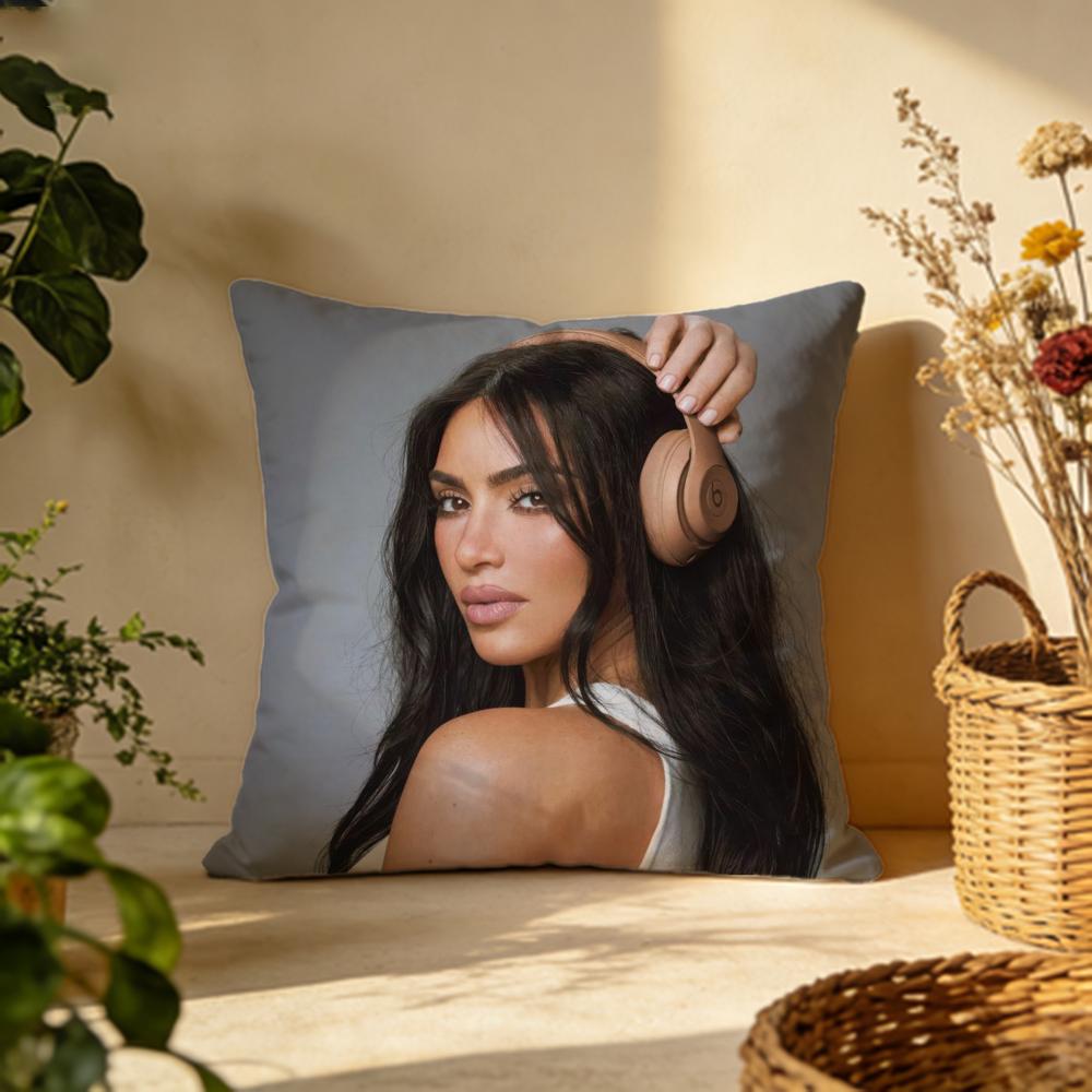 

Fashion KKim Kardashianew Cushion Cover Versatile DoubleSided Pillow Case Fit for Sofa Bed Car Daily Decor 30X30cm